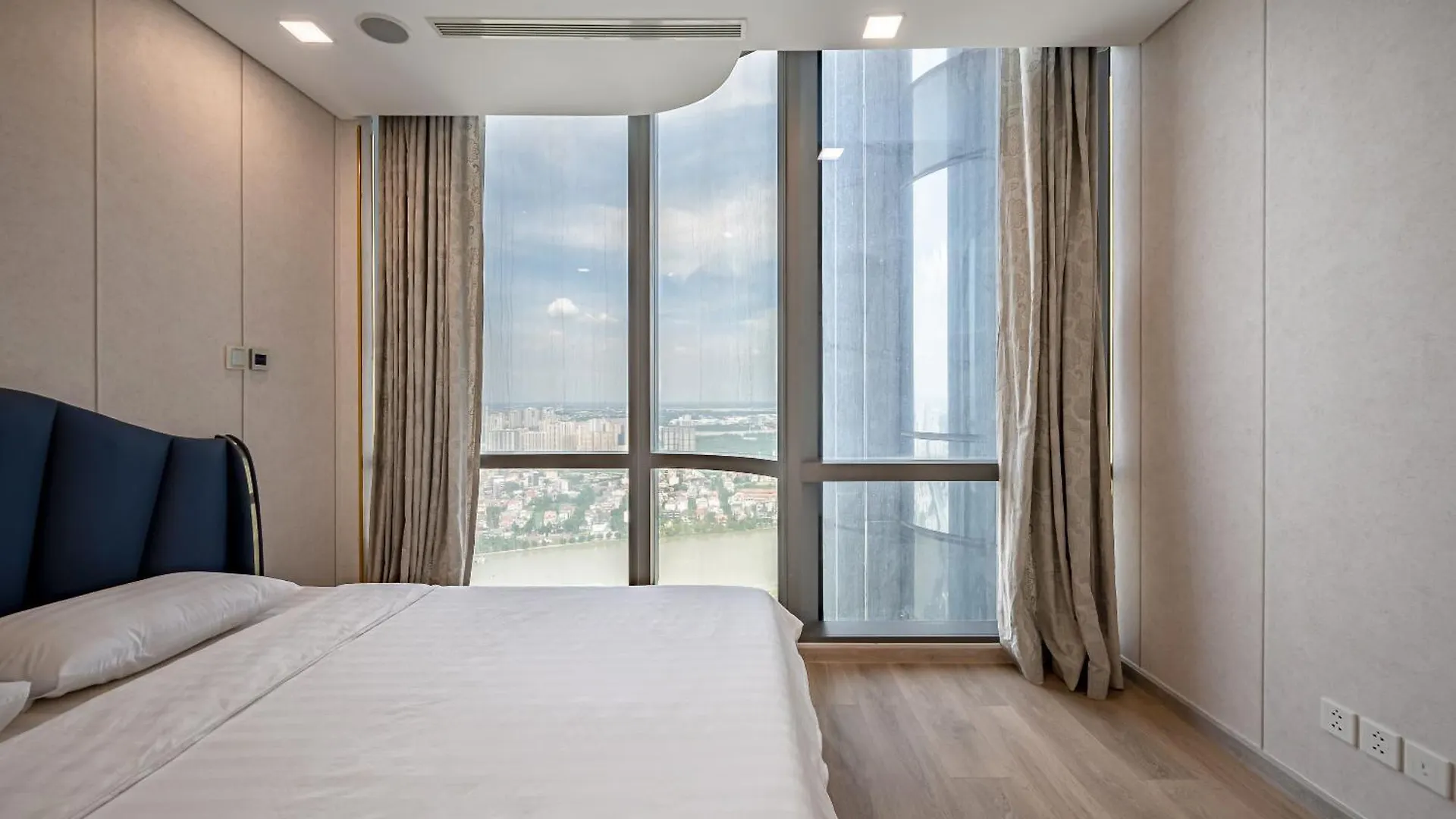 The Landmark 81 Residence Luxury Suite Ho Chi Minh City 4*,  Vietnam